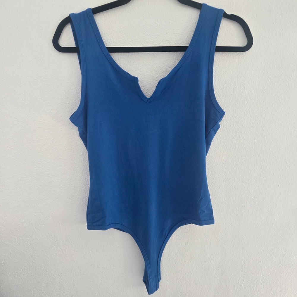 Zenana Royal Blue Notched V Neck Sleeveless Bodysuit Size Medium